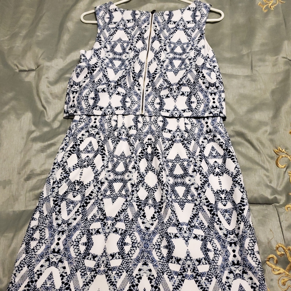 NWOT Banana Republic Mini Dress Size 4 - Picture 2 of 7